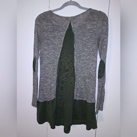 Staccato Top - Picture 2 of 3